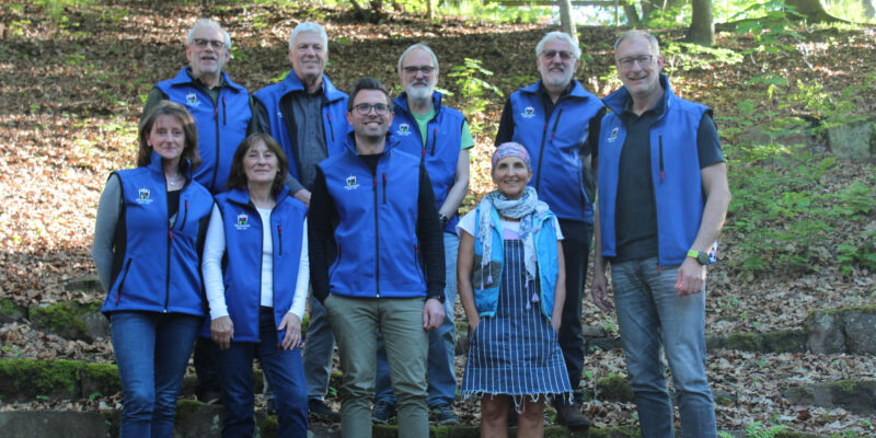 Team Freilichtbühne 2024, von links: Sabine Eberlein, Michael Geise, Catherine Berthelot, Dieter Naleppa, Alexander Dupont (Citymanager der Stadt Melsungen), Bodo Hofmann-Thomschewski, Renée Côté, Frank Eberlein, Lars Viereck